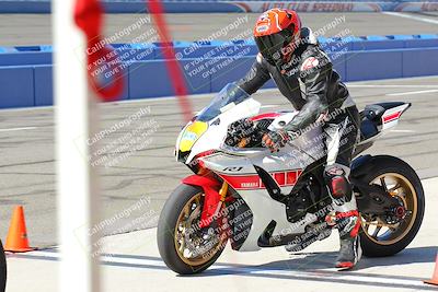 media/Aug-27-2022-Fastrack Riders (Sat) [[c588535105]]/Level 3/Grid/
